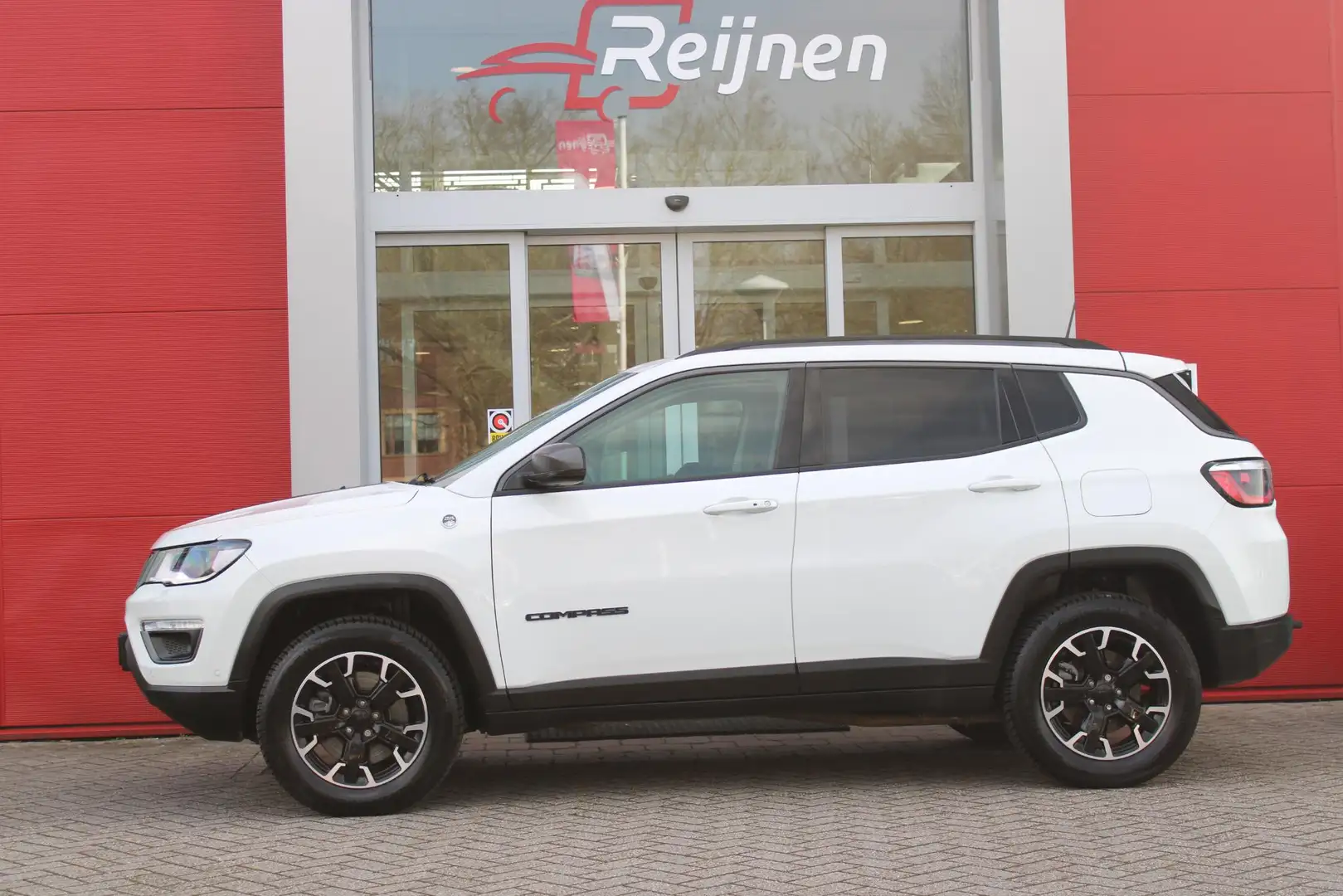 Jeep Compass 4xe 240PK PHEV TRAILHAWK AUTOMAAT | NAVIGATIE | AC Weiß - 2