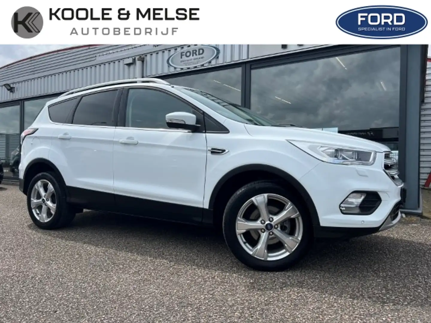 Ford Kuga 1.5 EcoBoost 150pk 2WD Titanium | TREKHAAK | Blanc - 1