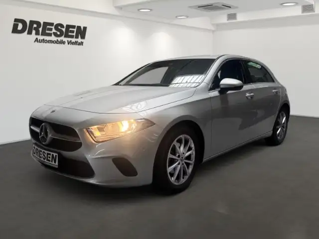 Mercedes-Benz A 180 Progressive Tempomat,Klima,Navi,Carplay,DAB