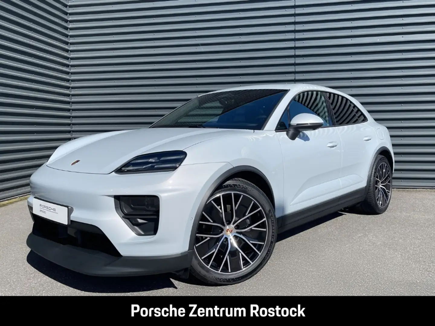 Porsche Macan InnoDrive BOSE Luftfederung 21-Zoll Grau - 1