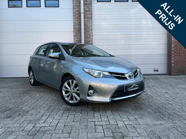 Toyota Auris 1.8 Hybrid Lease Dealer oh/Autmaat
