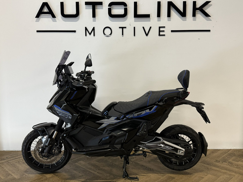 Honda NC 750 Motor X-ADV — photo 6