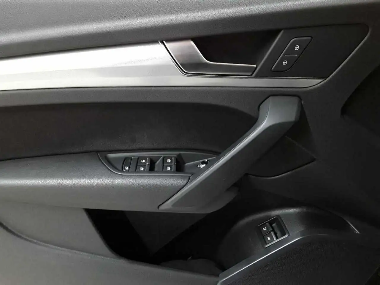 Audi Q5 50 TFSI e quattro S tronic sport Navi SHZ, миниатюра 17