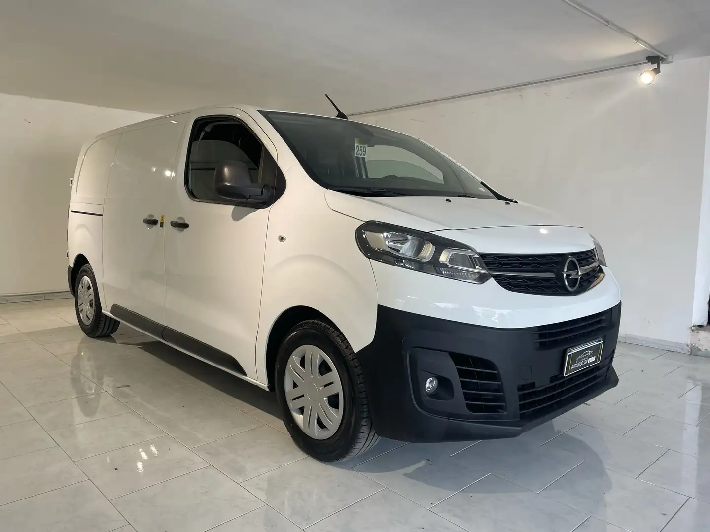 Opel Vivaro 2020 1.5 D 120 CV L2H1 PRONTA CONSEGNA Bianco - 1