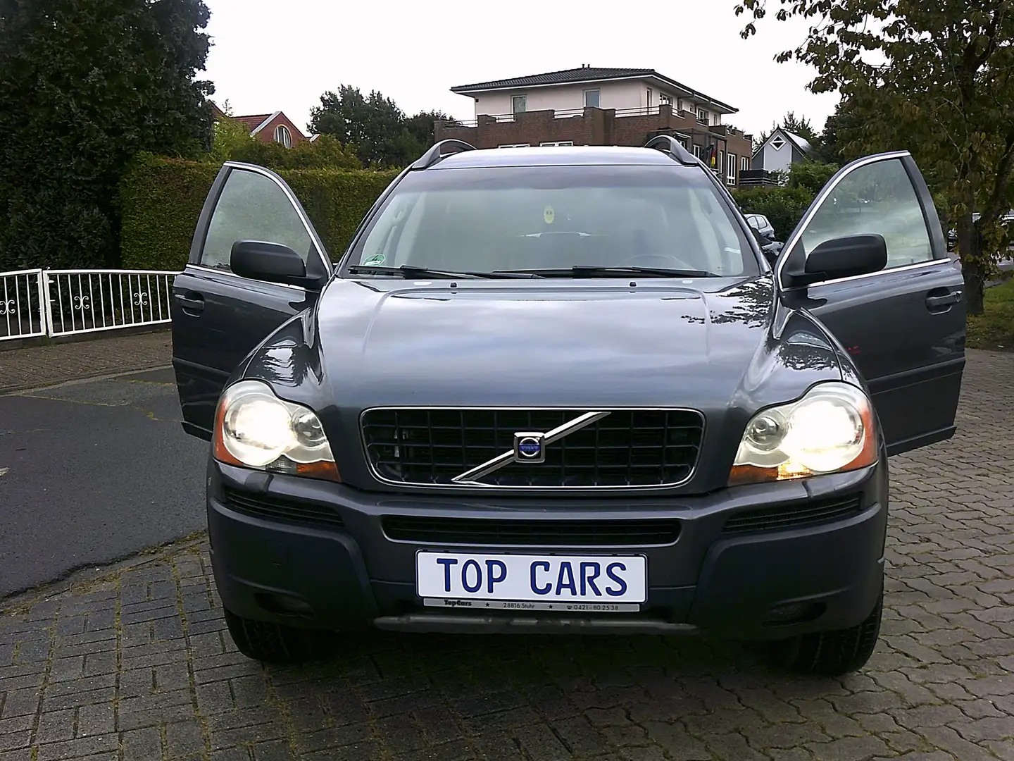 Volvo XC90 D5 Summum (136kW)(7 Sitze) Grau - 1