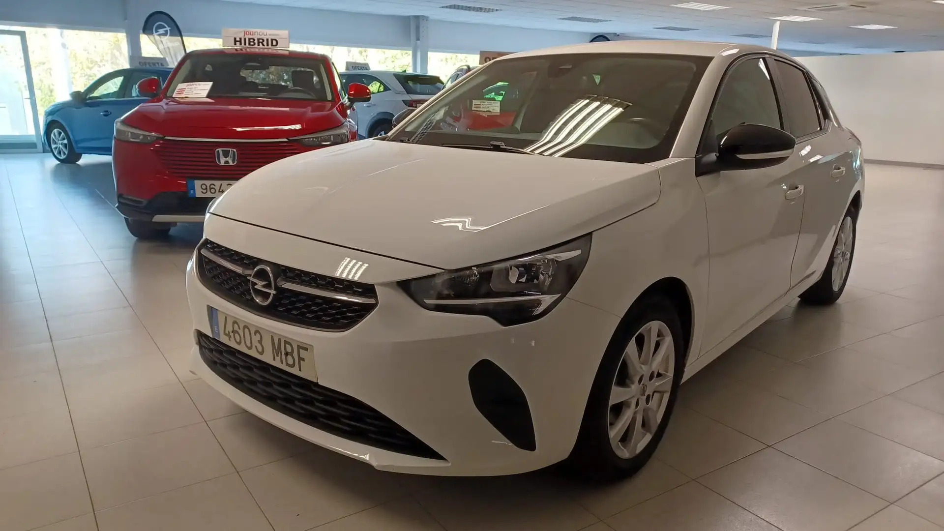 Opel Corsa 1.2 XEL S/S Edition 75 - 1