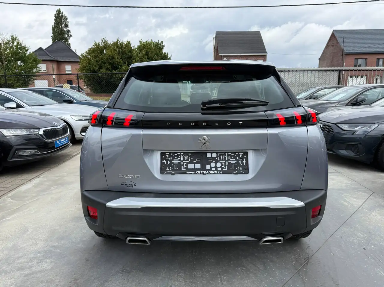 Peugeot 2008 1.2i 130PK AUTOMAAT NAVIGATIE FULL LED CARPLAY PDC ALU CARPASS, миниатюра 5