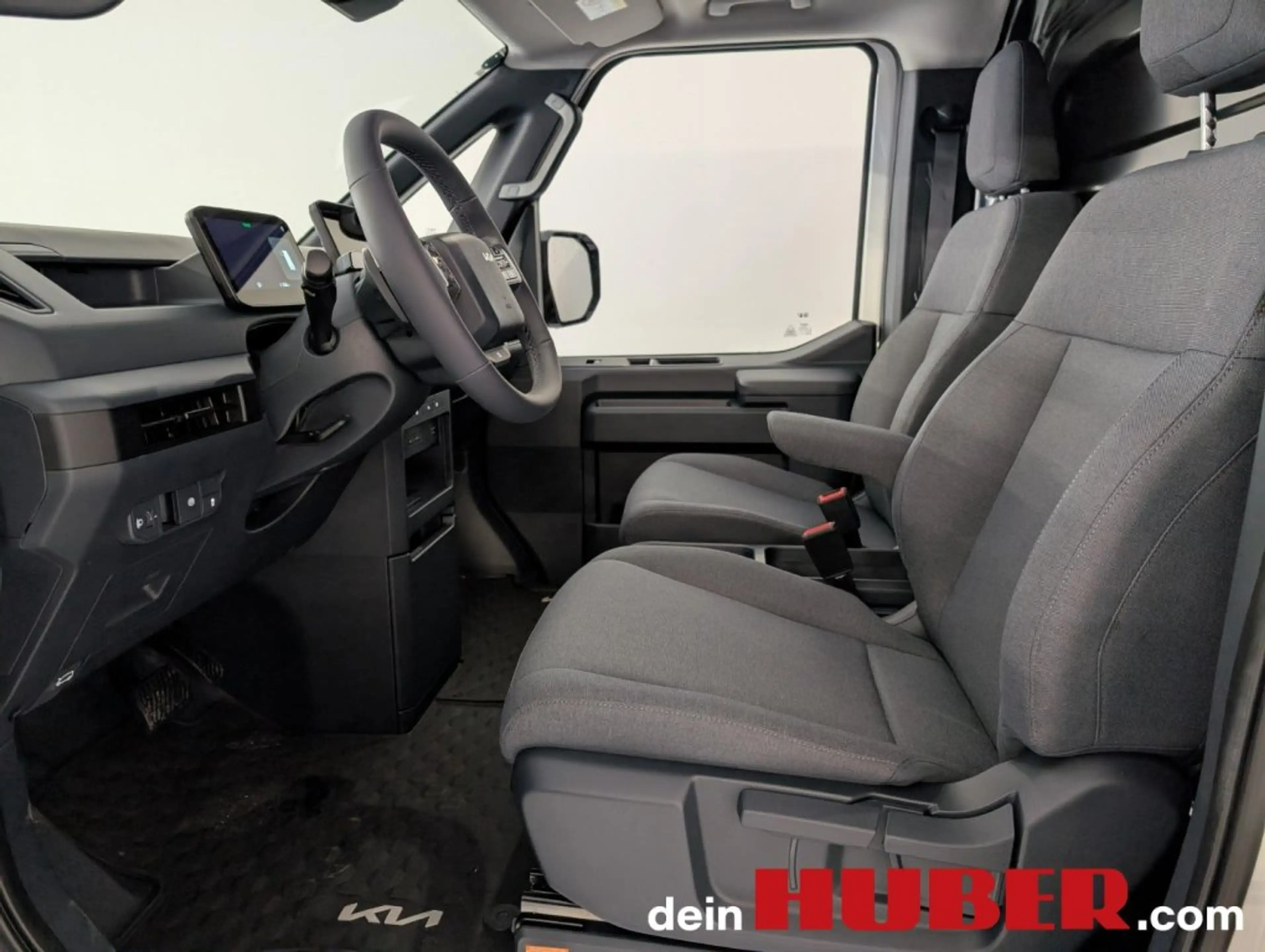 Kia PV5 Cargo PV5/CARGO/L2H1/3DR/BUSINESS/71,2KWH/AT/1 Reifen: 215/65 R16
Räder: 6.5Jx16 ET46 — photo 9