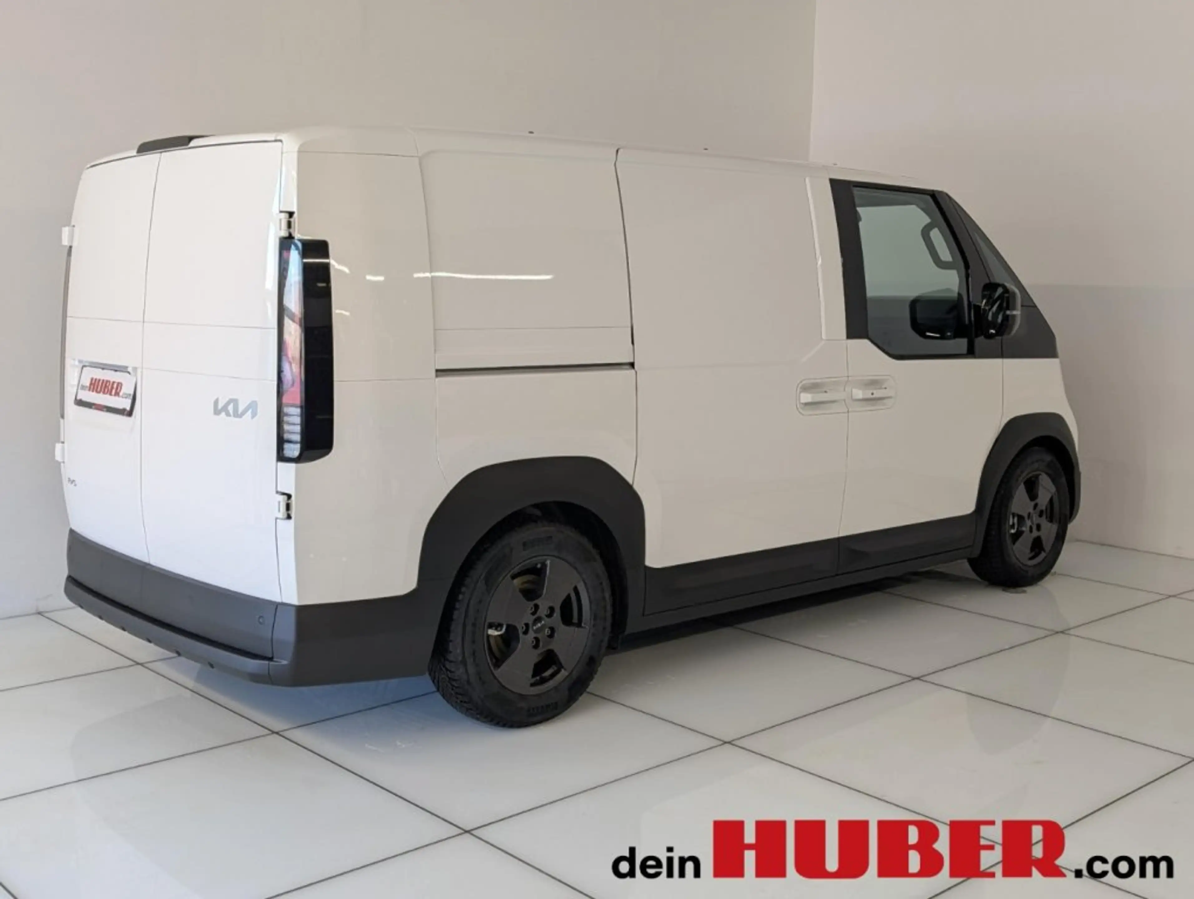 Kia PV5 Cargo PV5/CARGO/L2H1/3DR/BUSINESS/71,2KWH/AT/1 Reifen: 215/65 R16
Räder: 6.5Jx16 ET46 — photo 6