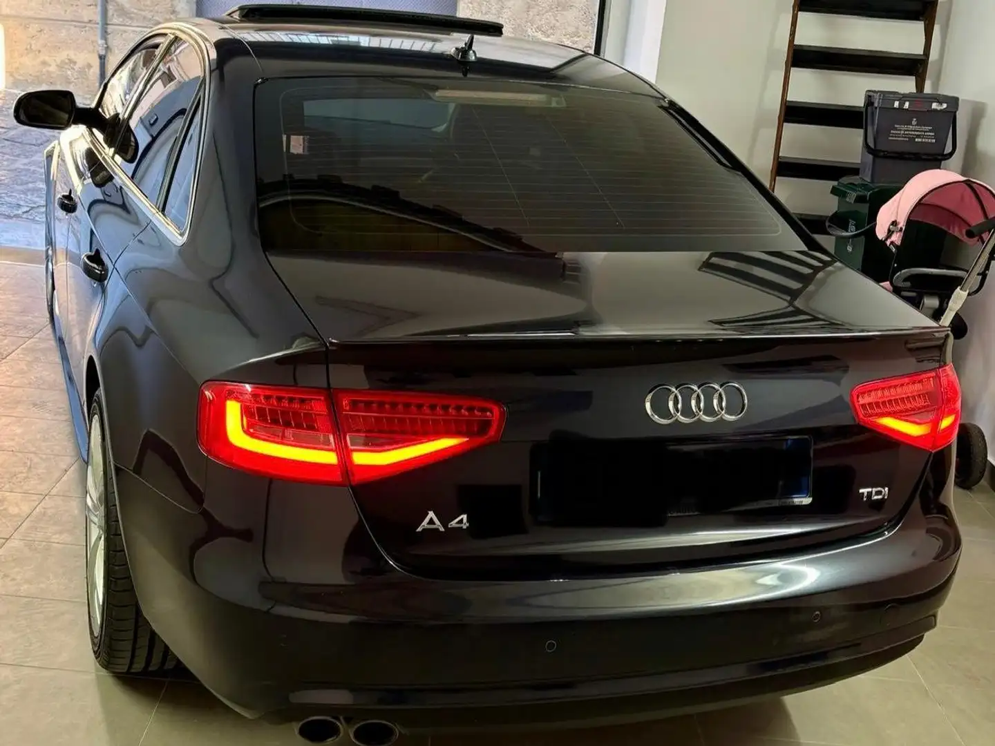 Audi A4 A4 2.0 tdi Business Plus 120cv Blu/Azzurro - 2