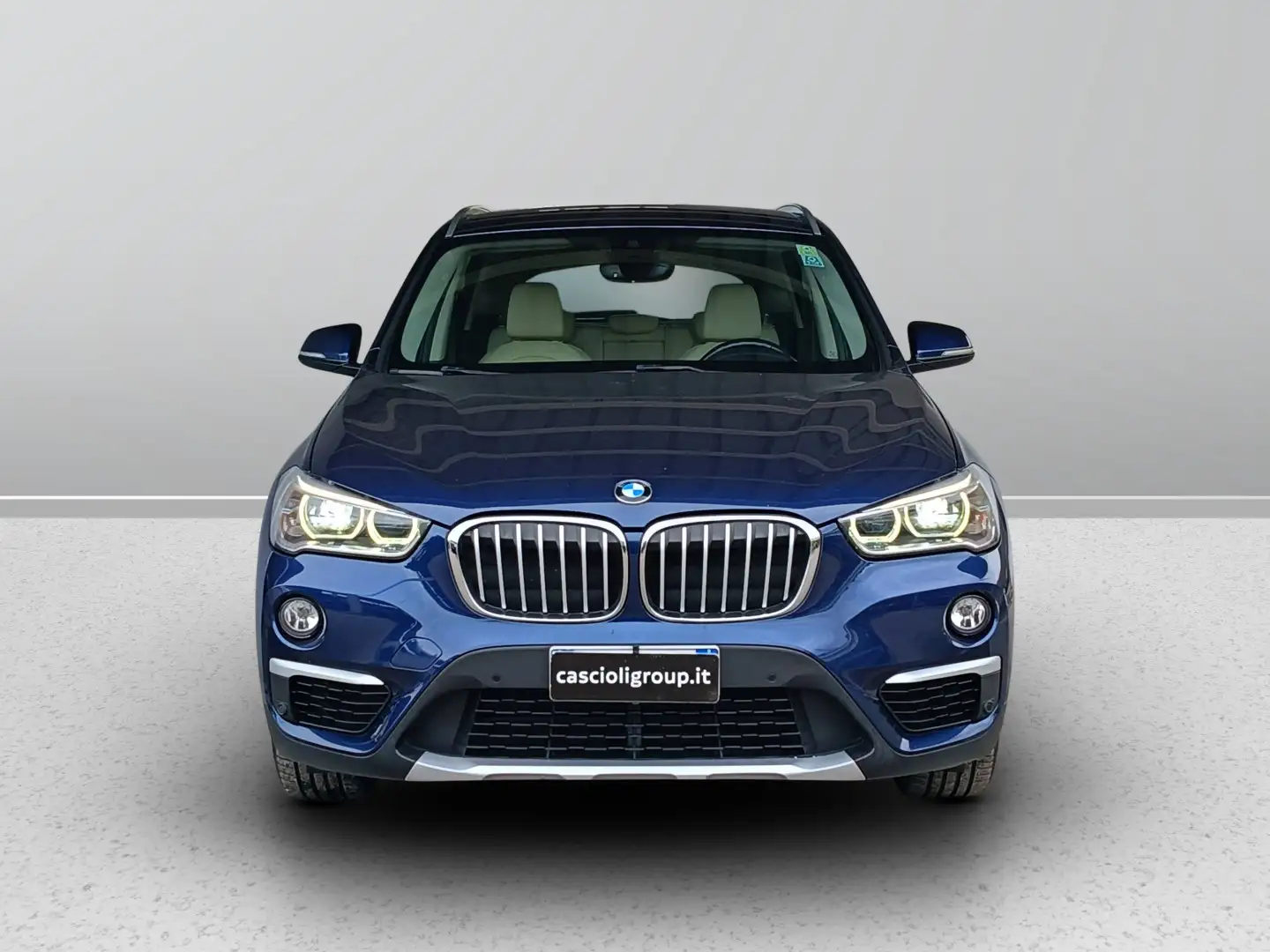 BMW X1 sdrive18d xLine auto Bleu - 2