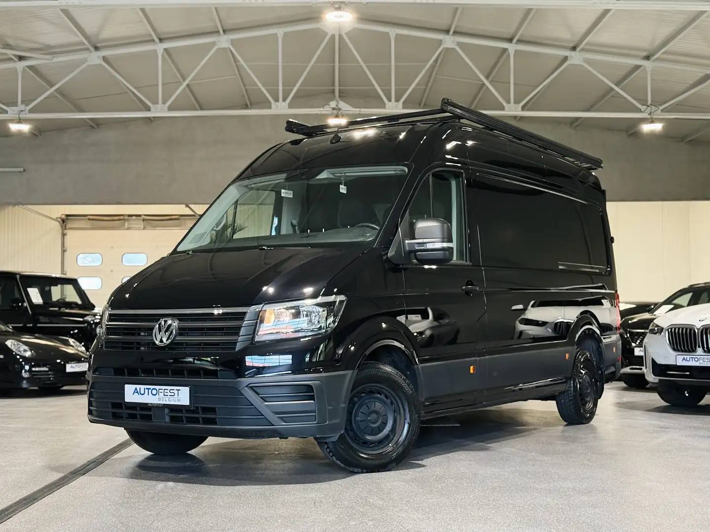 Volkswagen Crafter L3H3 Zwart DSG 2.0 TDI - 12 Mnd Garantie Чёрный - 1