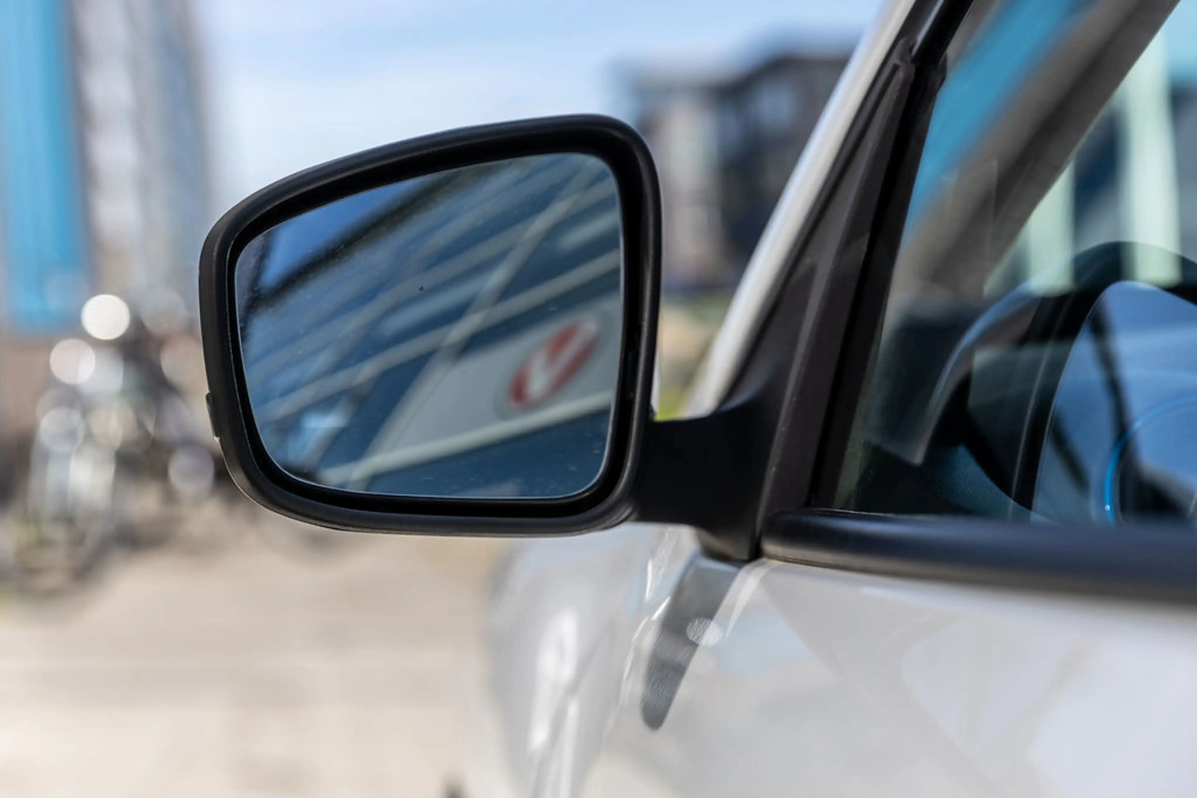 Dacia Spring Comfort Plus (Orange Pack) 27 kWh — photo 37