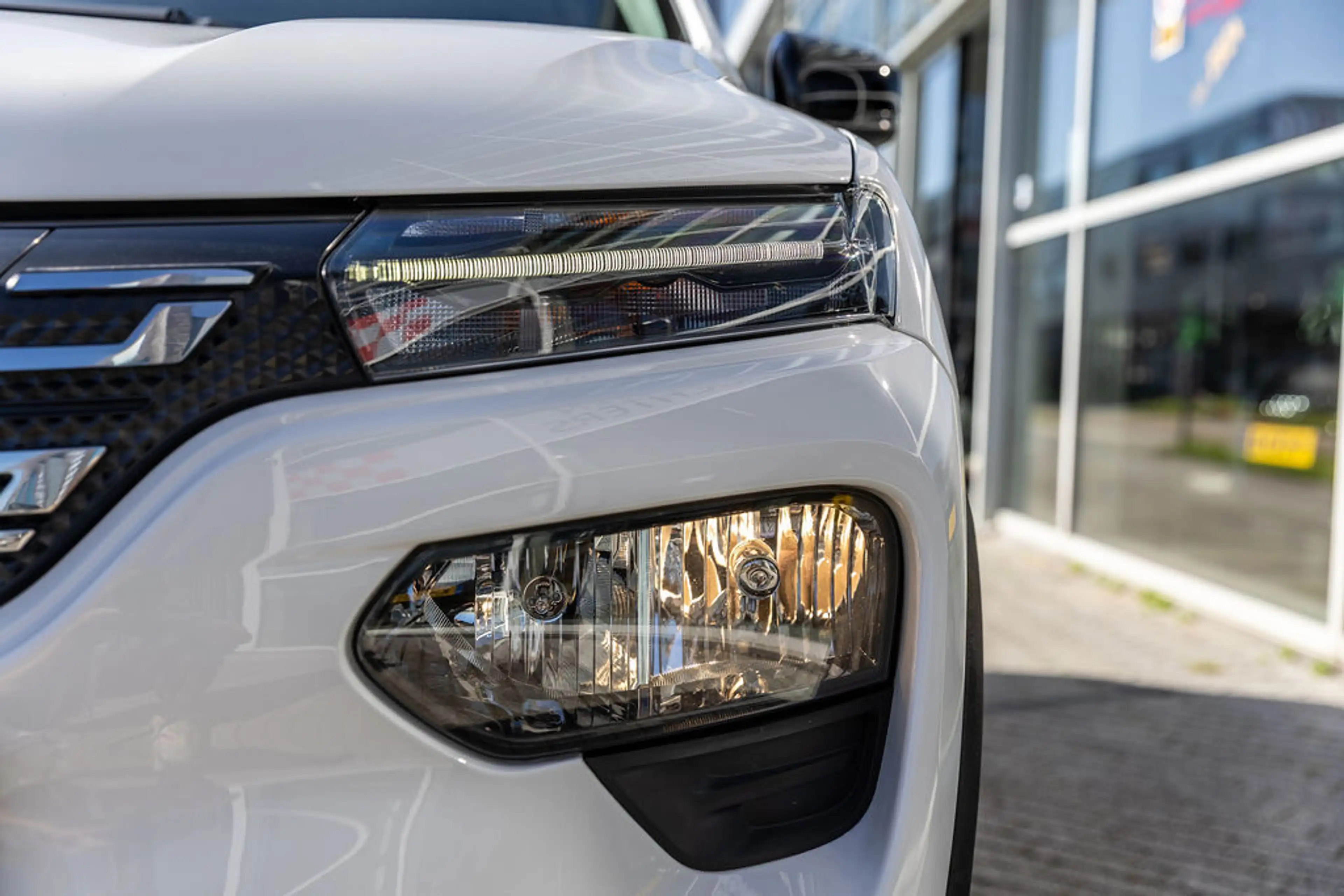 Dacia Spring Comfort Plus (Orange Pack) 27 kWh — photo 21