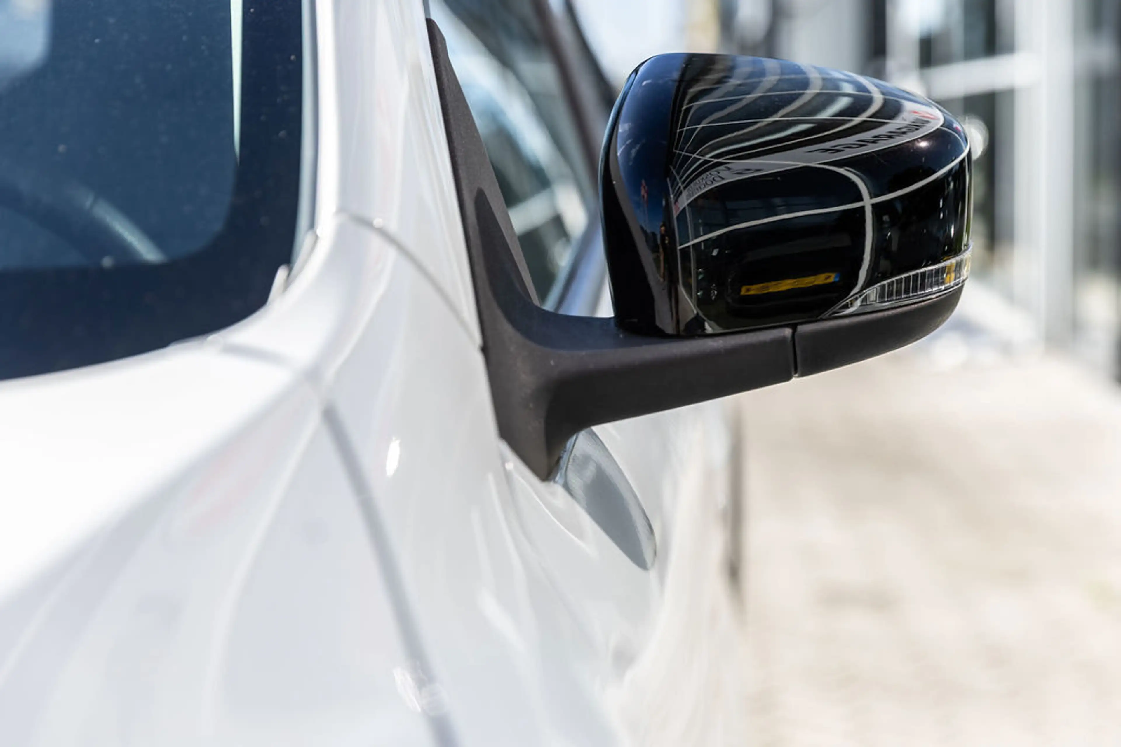 Dacia Spring Comfort Plus (Orange Pack) 27 kWh — photo 38