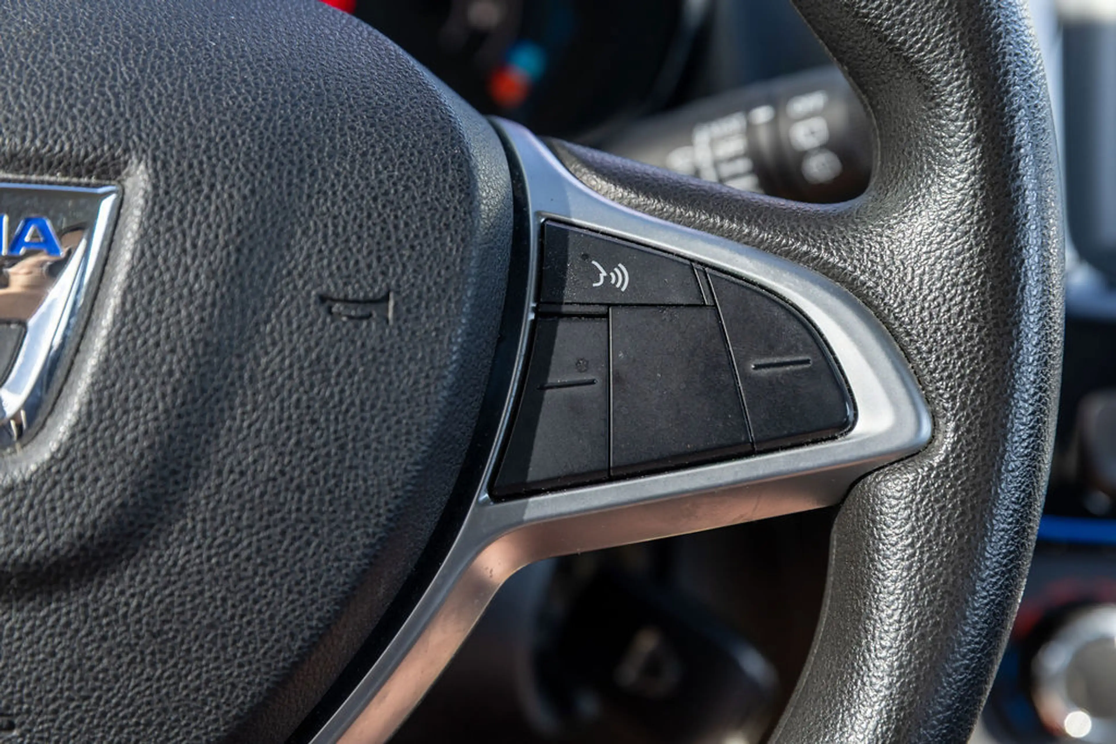 Dacia Spring Comfort Plus (Orange Pack) 27 kWh — photo 18