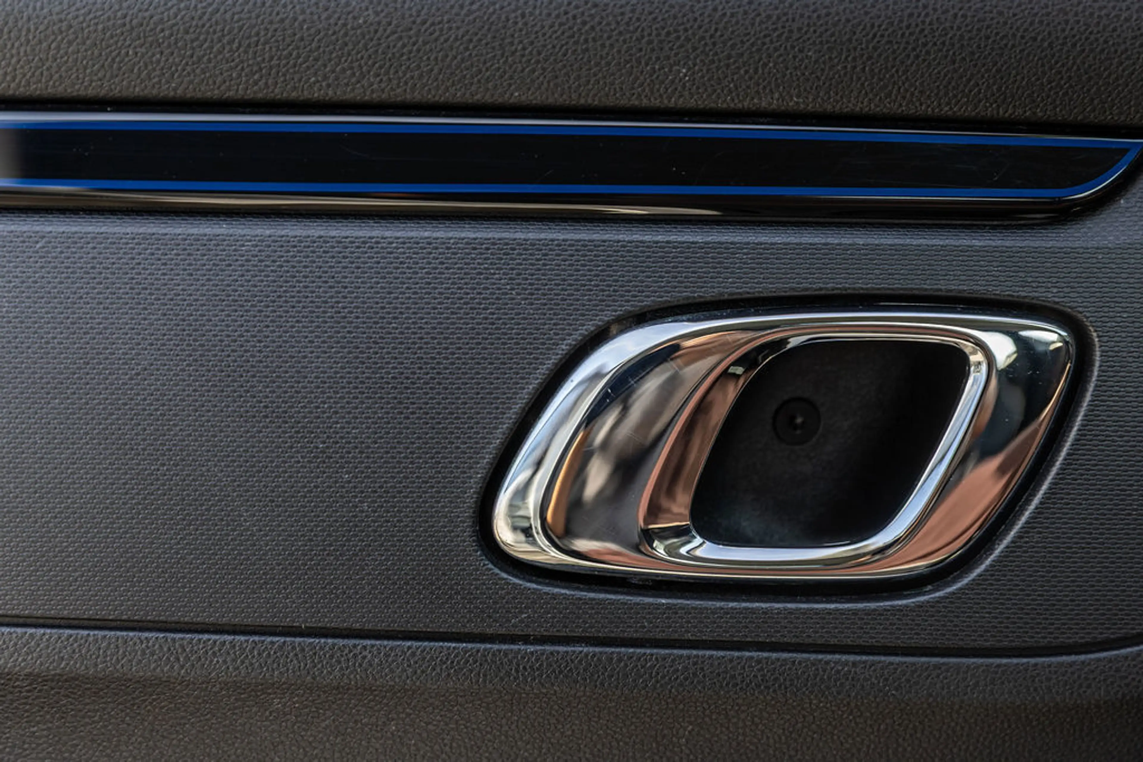 Dacia Spring Comfort Plus (Orange Pack) 27 kWh — photo 16