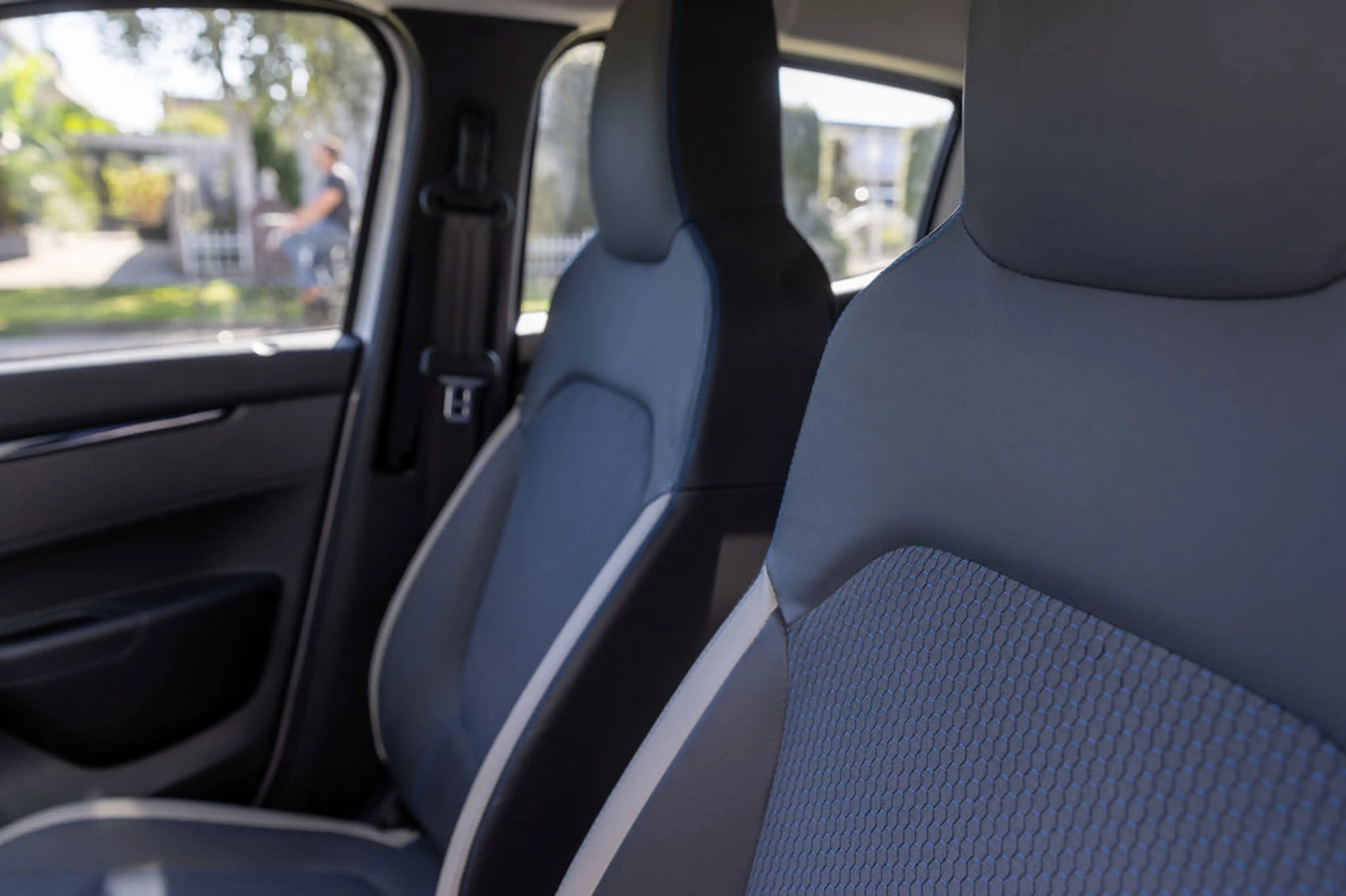 Dacia Spring Comfort Plus (Orange Pack) 27 kWh — photo 29