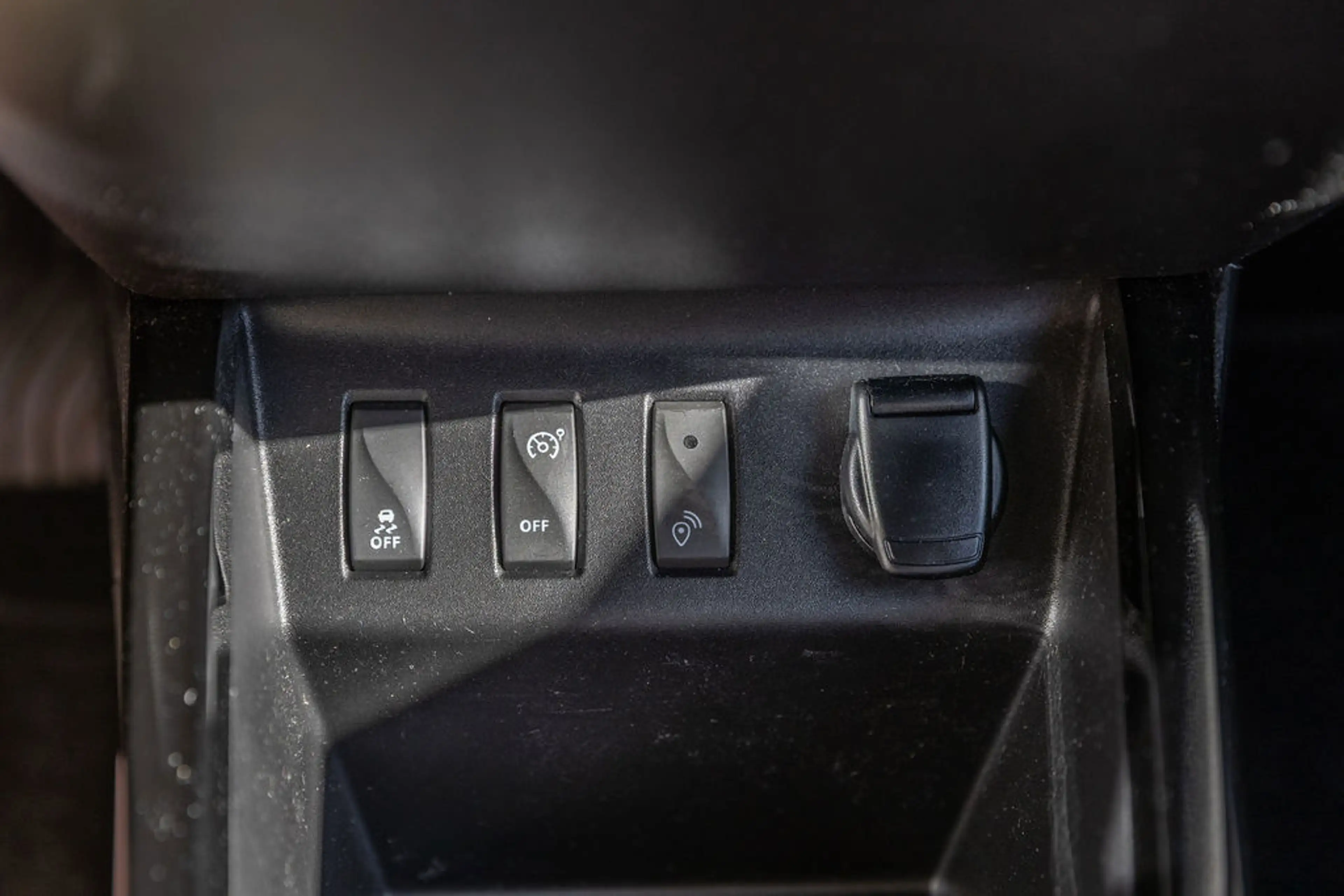Dacia Spring Comfort Plus (Orange Pack) 27 kWh — photo 9