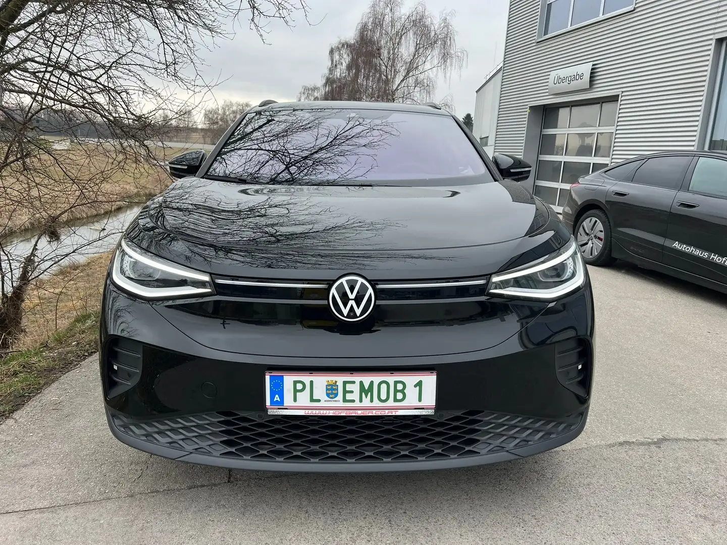 Volkswagen ID.4 Pro 210 kW Business Schwarz - 2
