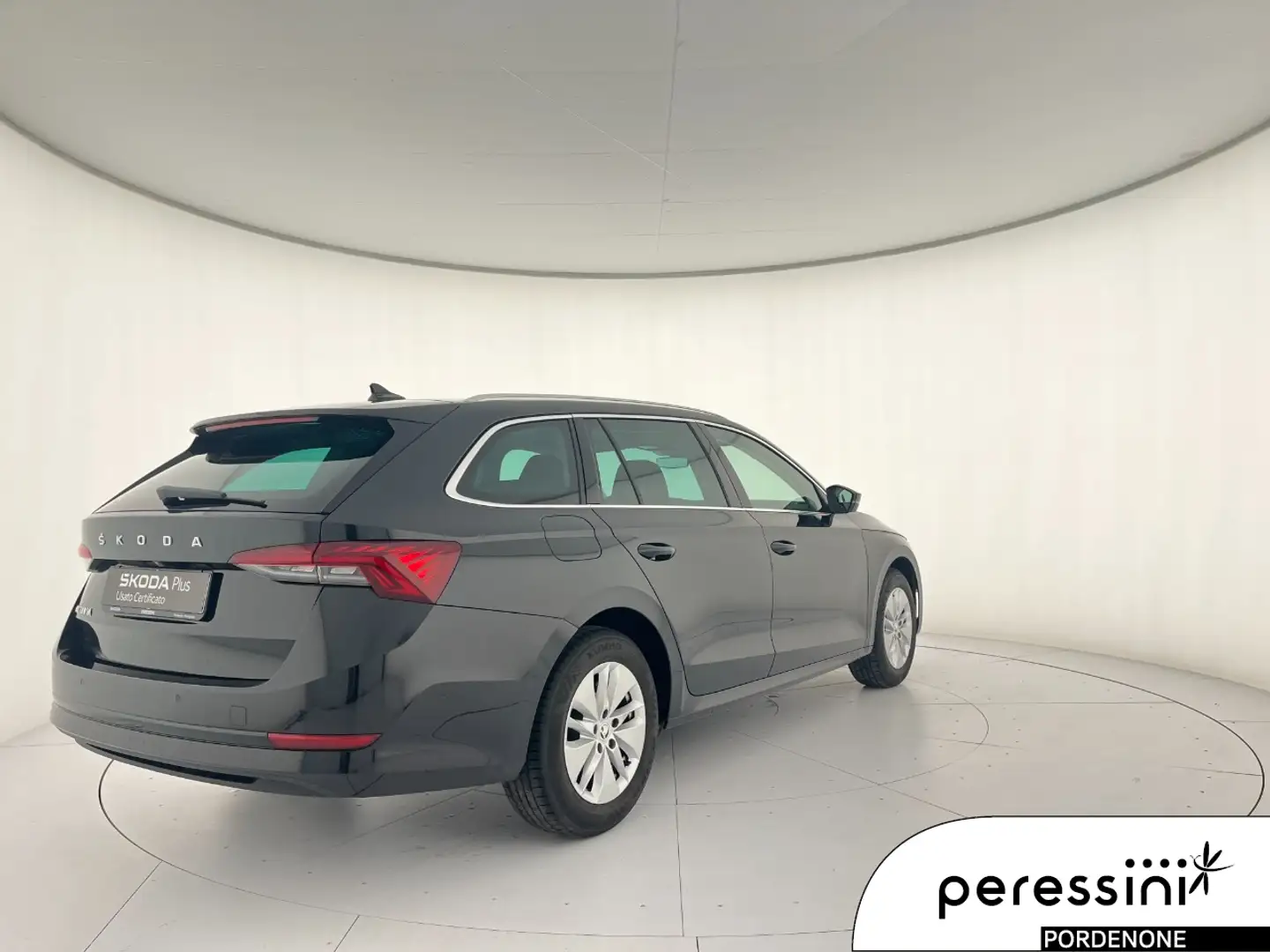Skoda Octavia Wagon 2.0 tdi evo Executive 150cv dsg Nero - 2