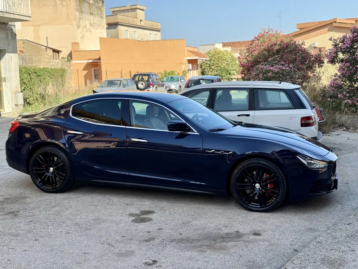 Maserati Ghibli 3.0 V6 bt 330cv auto - 2