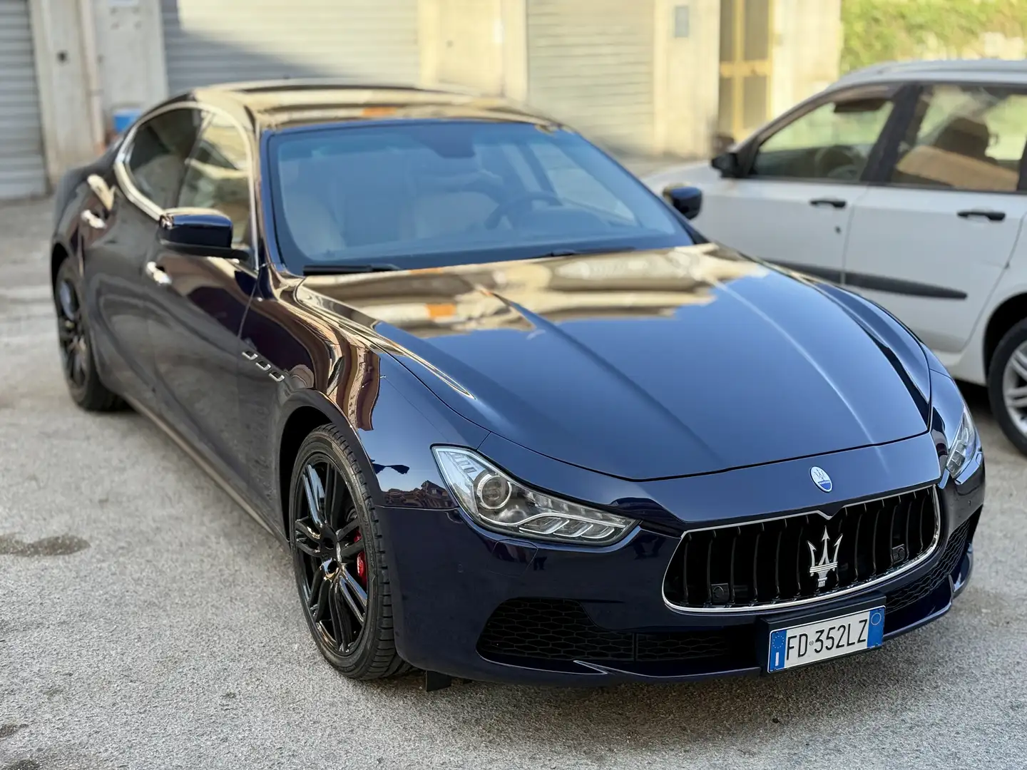 Maserati Ghibli 3.0 V6 bt 330cv auto - 1