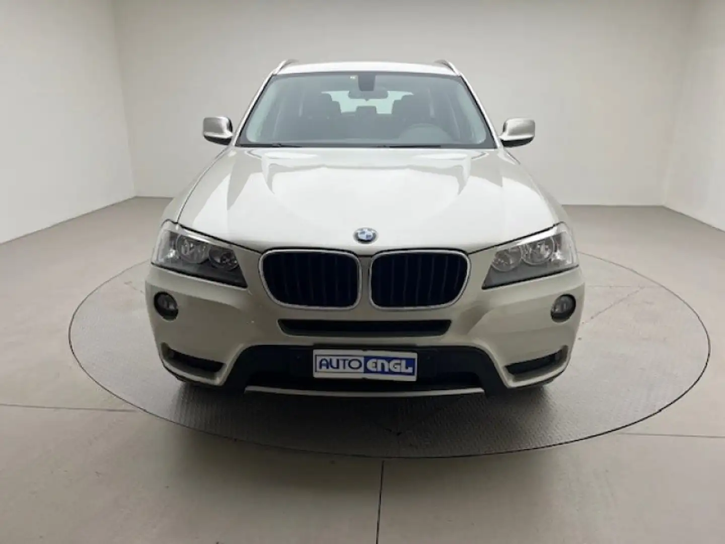 BMW X3 xDrive 20d 183 PS Silber - 2