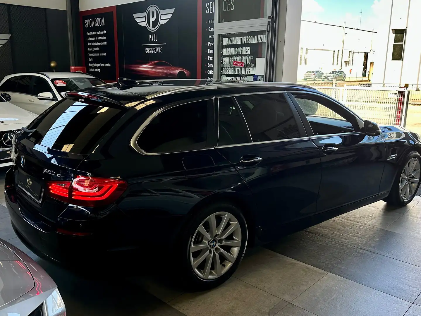 BMW 520 d Touring 190CV Auto. Business/Luxury Blauw - 2