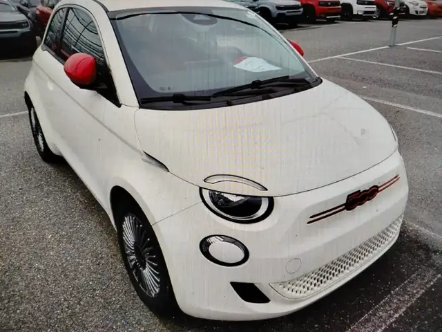 Fiat 500e Berlina 23,8 kWh Red