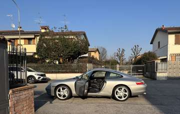 Carrera 4