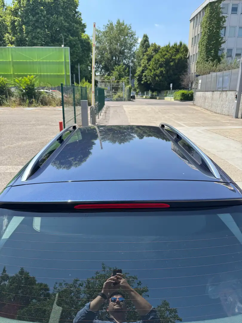 Volkswagen Passat Variant 2.0 tdi Highline BlueMotion Blu/Azzurro - 2
