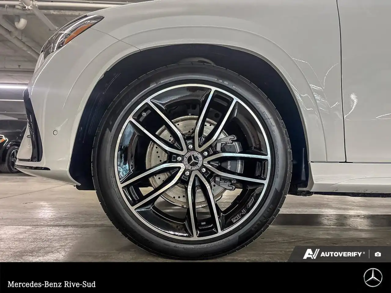 Mercedes-Benz GLE снимка Mercedes-Benz GLE