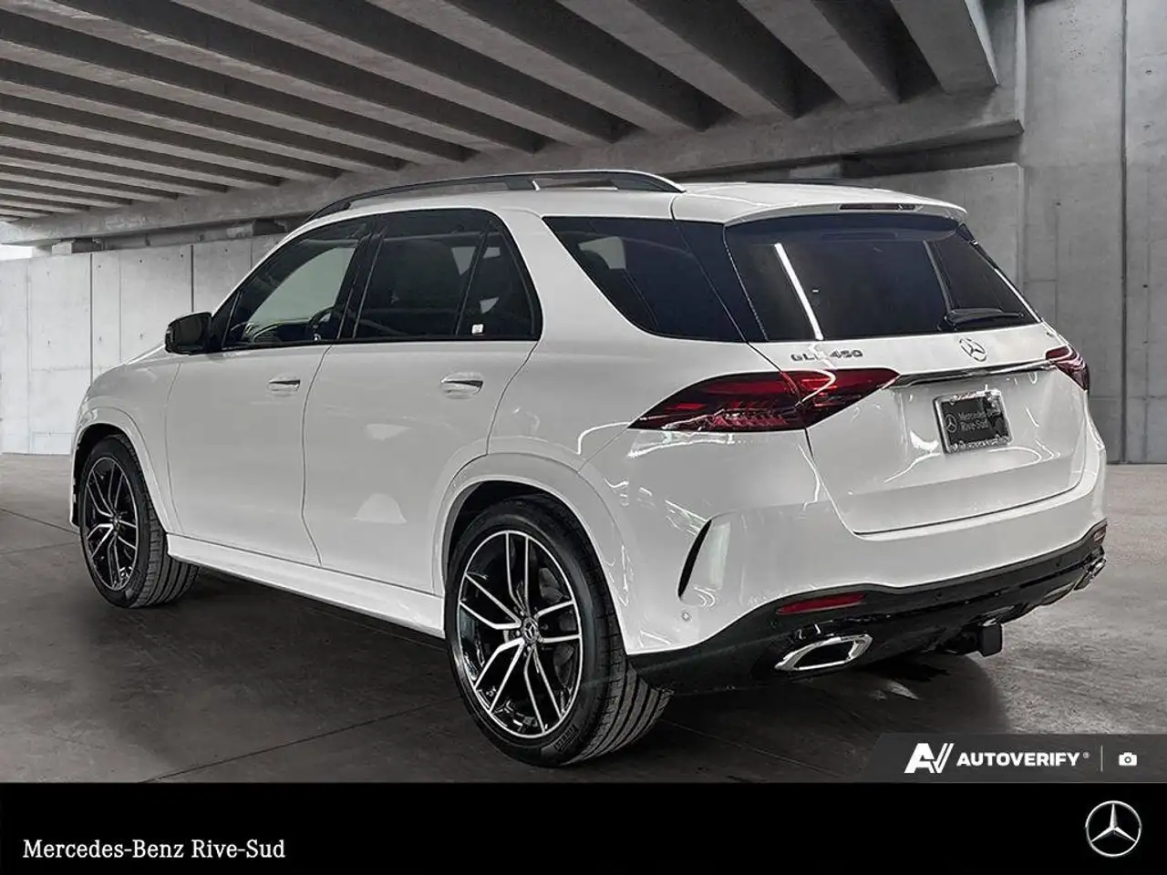 Mercedes-Benz GLE снимка Mercedes-Benz GLE