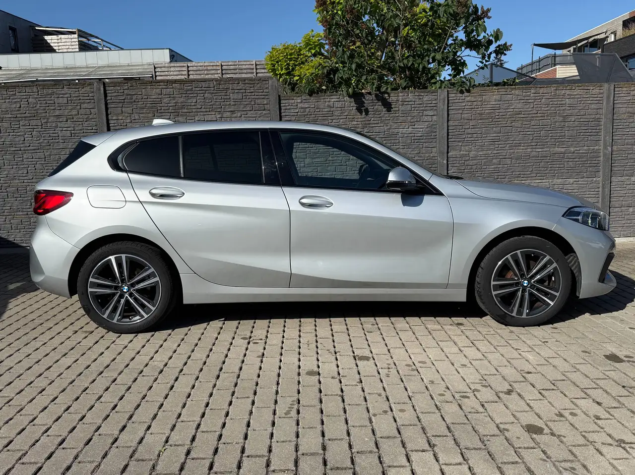 BMW 118 4/5 Deurs "Navigatie/LED/Trekhaak/Apple Carplay", миниатюра 5