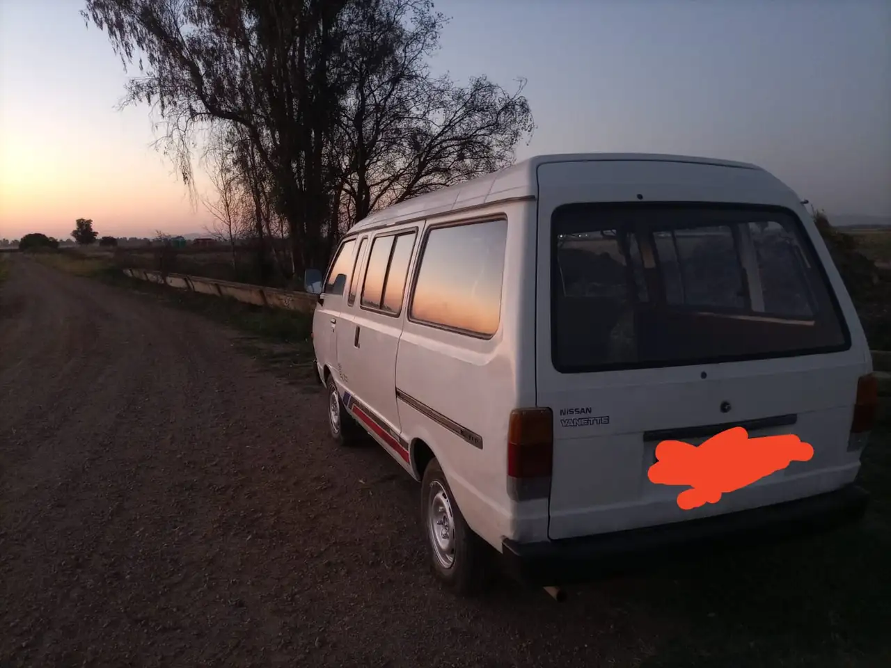 Nissan Vanette Practic Largo Ds., foto 6
