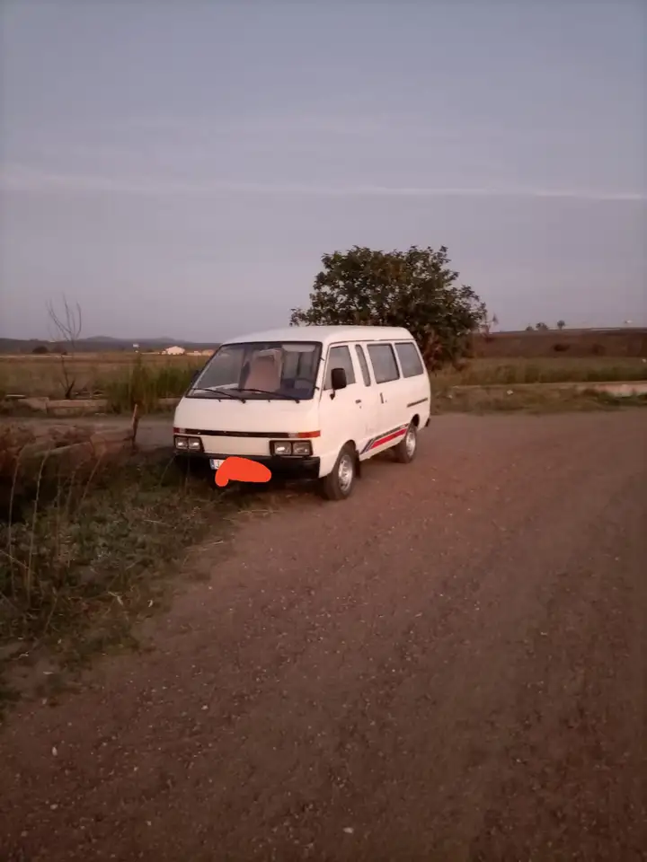 Nissan Vanette Practic Largo Ds., foto 7