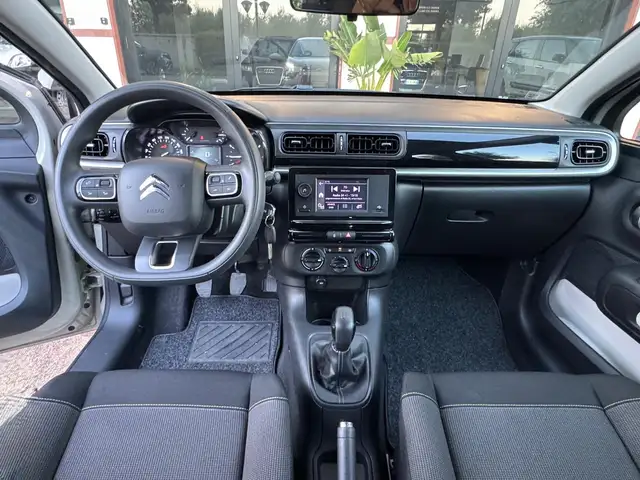 Citroen C3 view 12