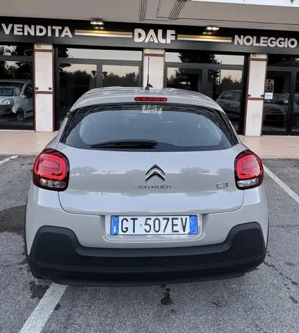 Citroen C3 view 5