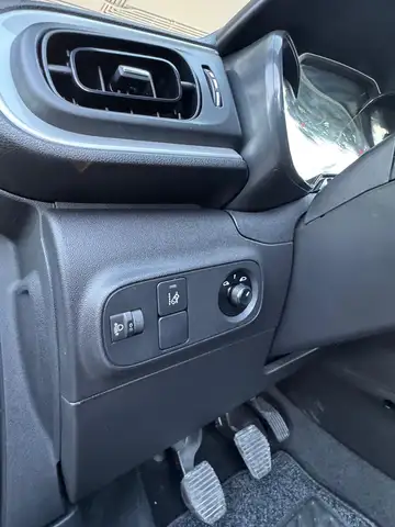 Citroen C3 view 11