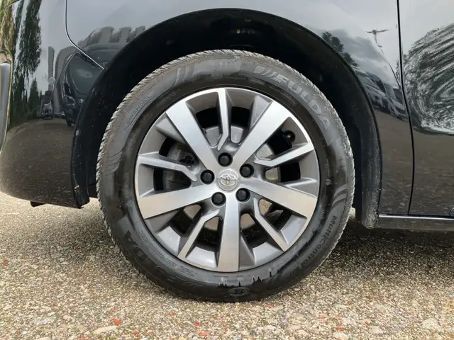 Toyota Proace view 13