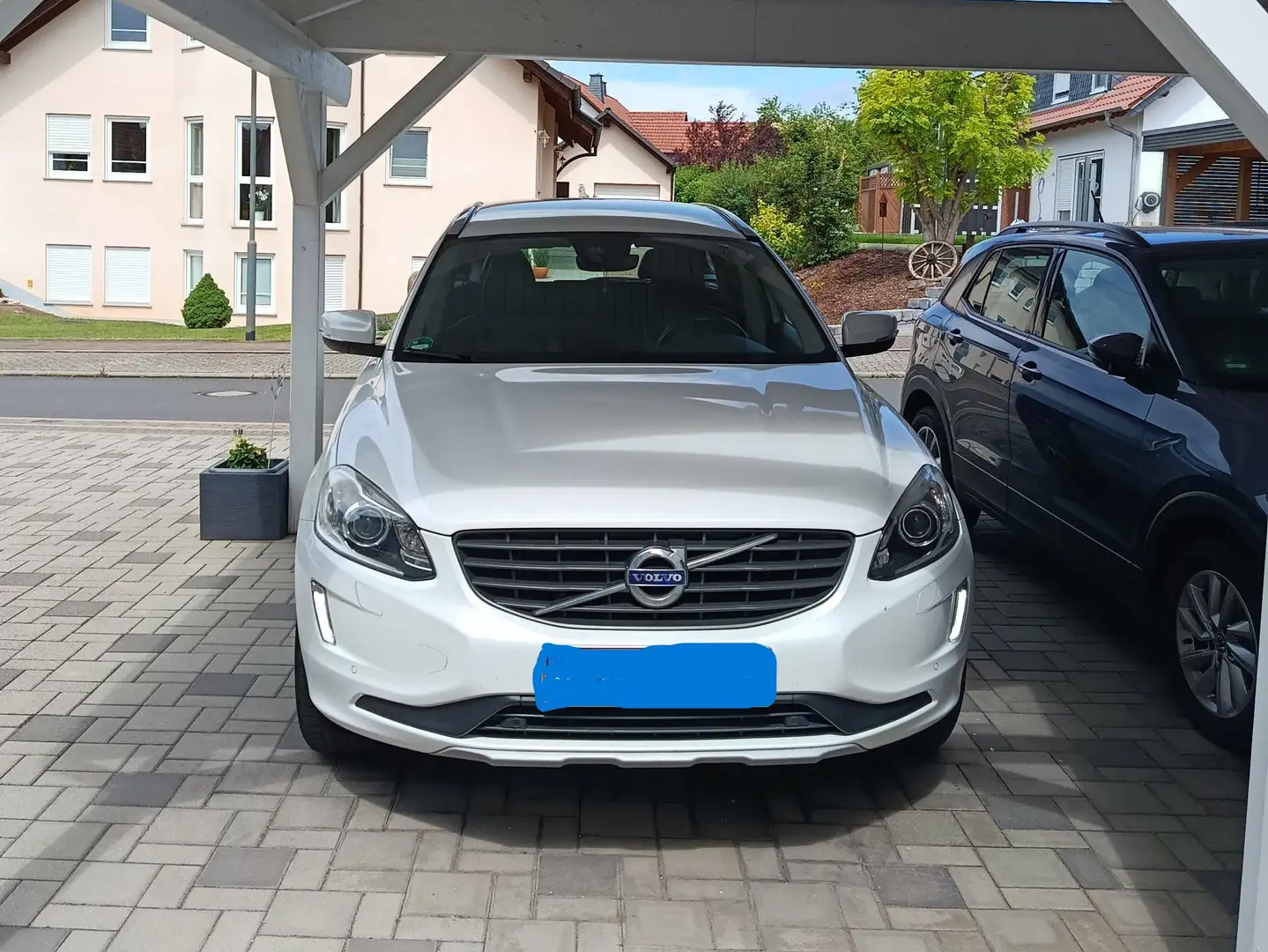 Volvo XC60 XC60 D3 GeartronicOcean Race White - 2