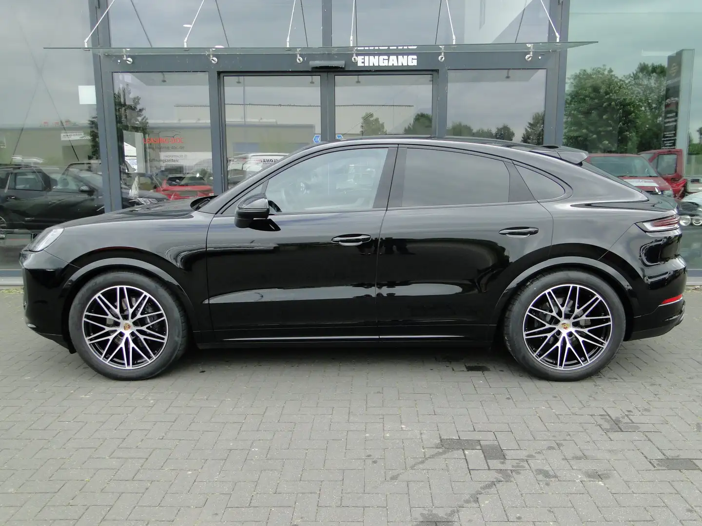 Porsche Cayenne Cayenne 3.0 TFSI Coupe 1.HAND AUTOMATIK NAVI LED Schwarz - 2