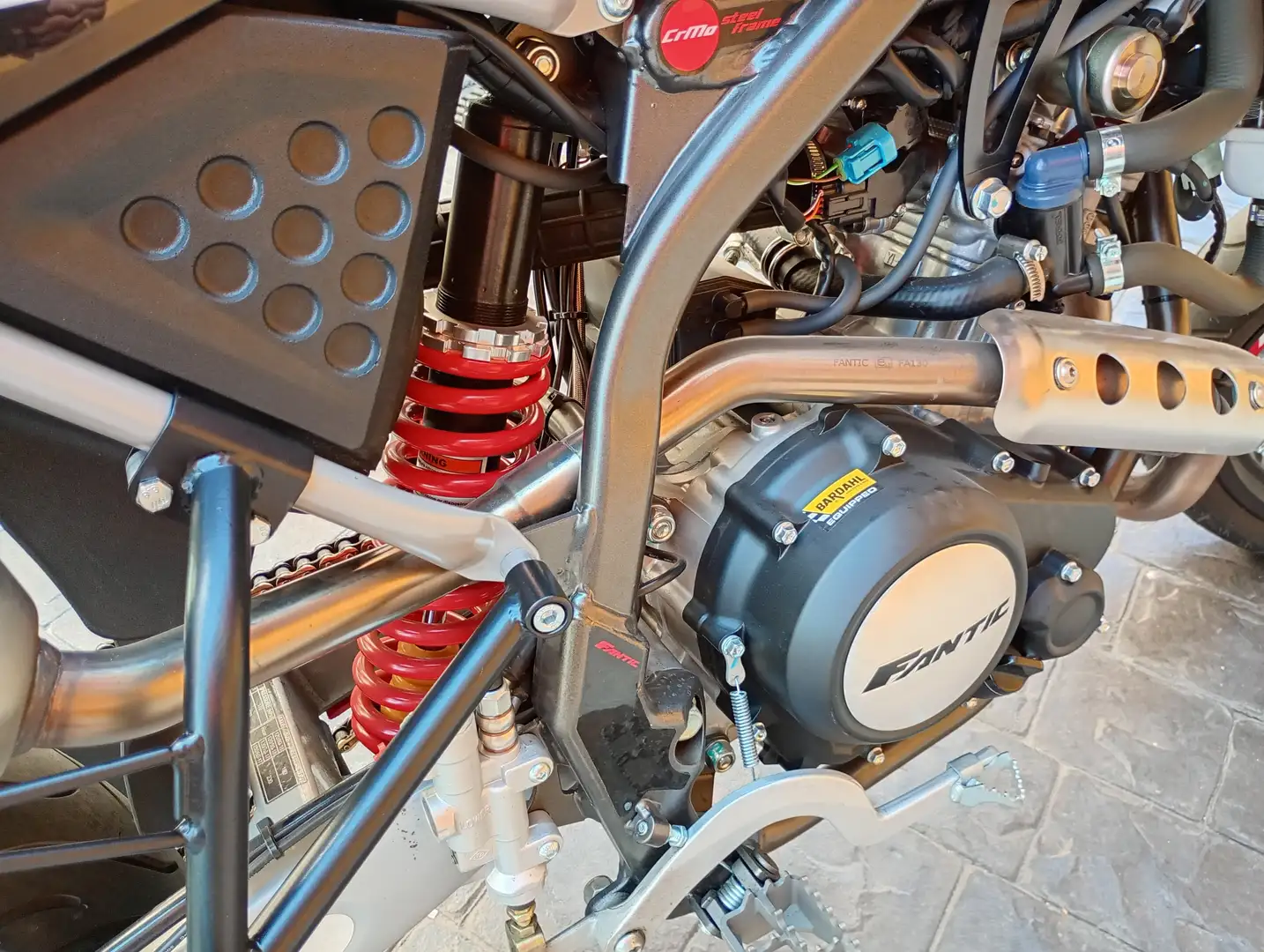 Fantic 125E XMF supermotard Performance 125 Rojo - 1