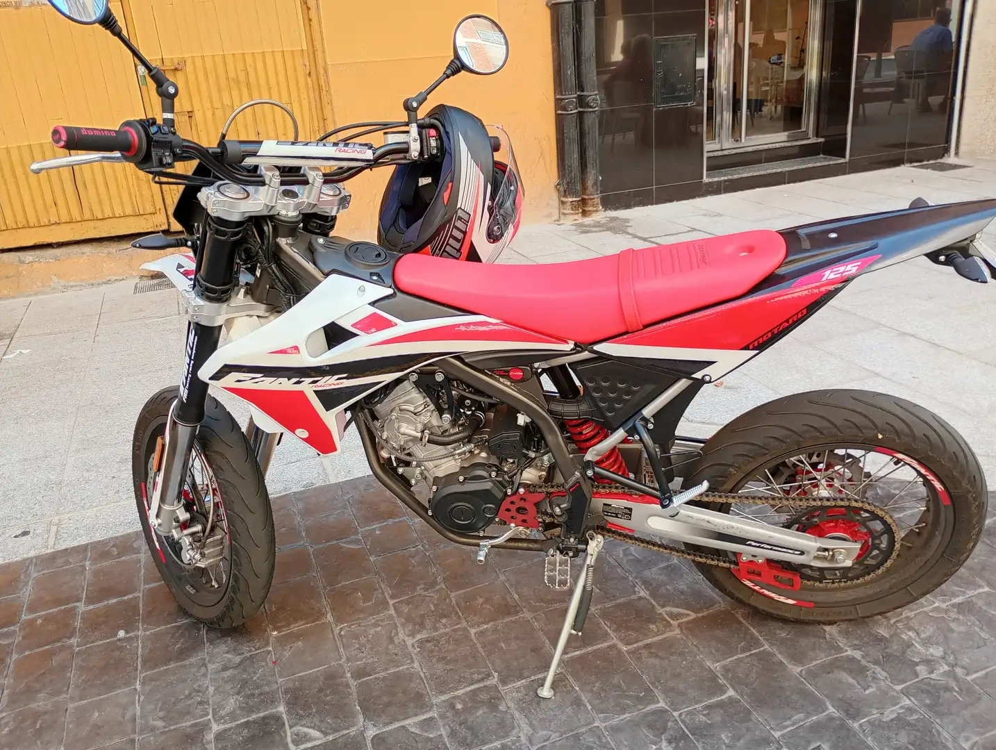 Fantic 125E XMF supermotard Performance 125 Rojo - 2