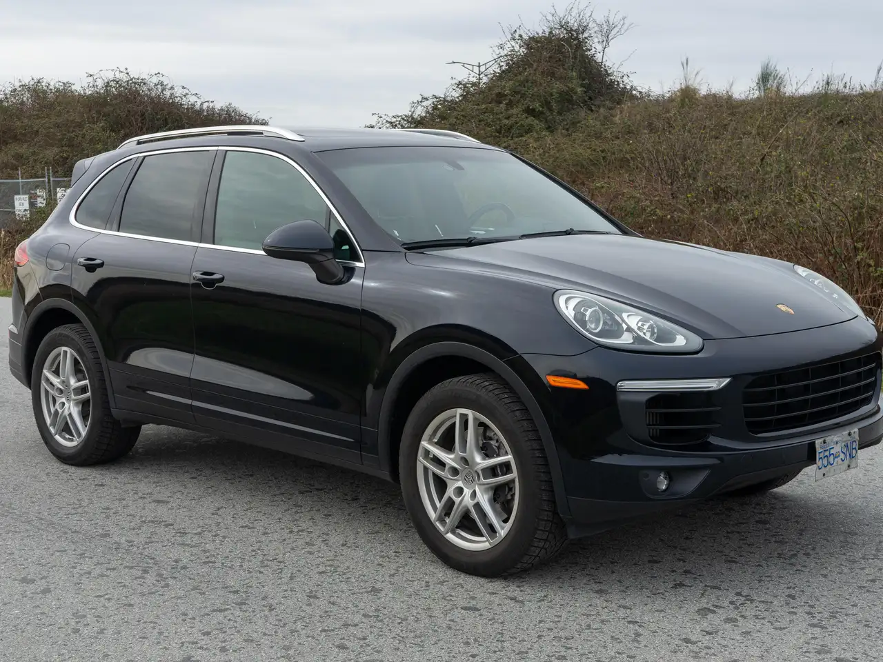 Porsche Cayenne снимка Porsche Cayenne