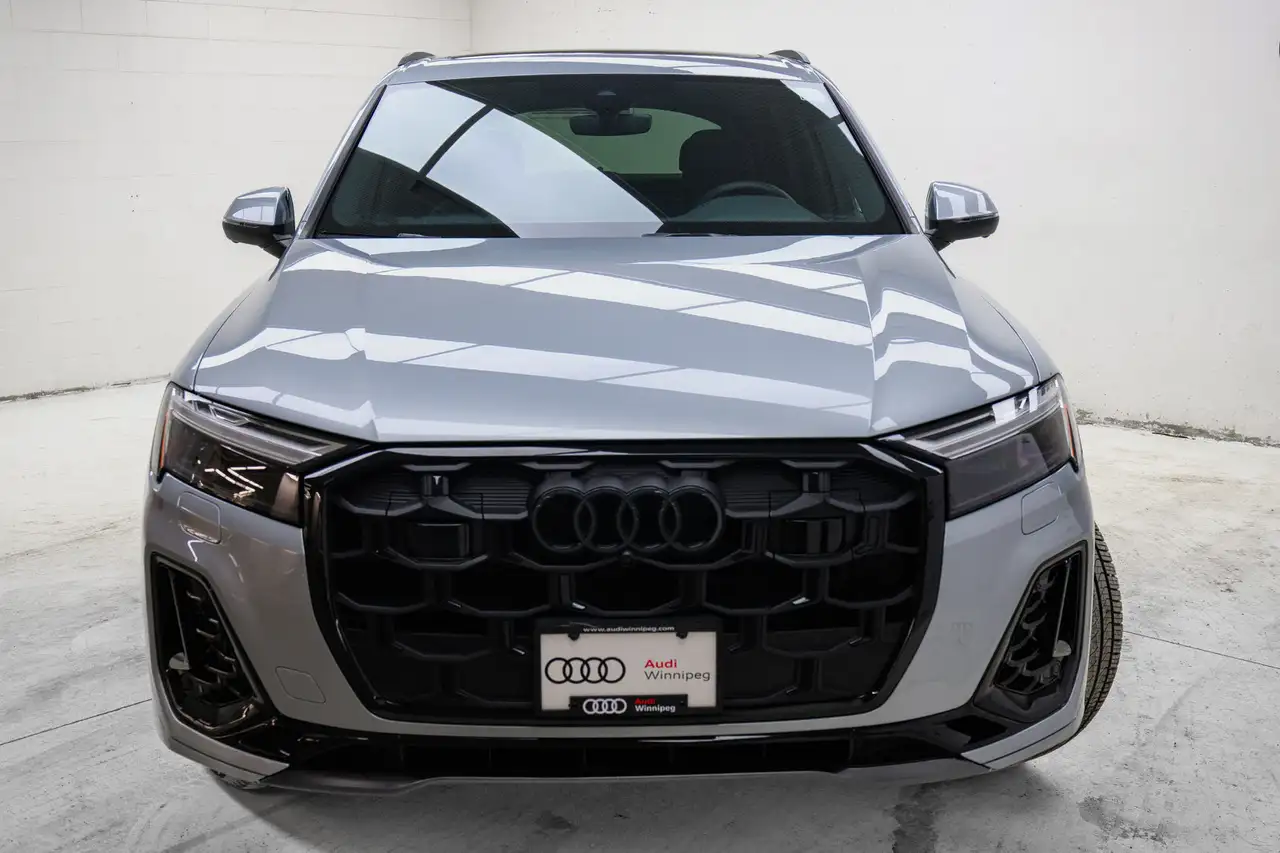 Audi Q7 снимка Audi Q7