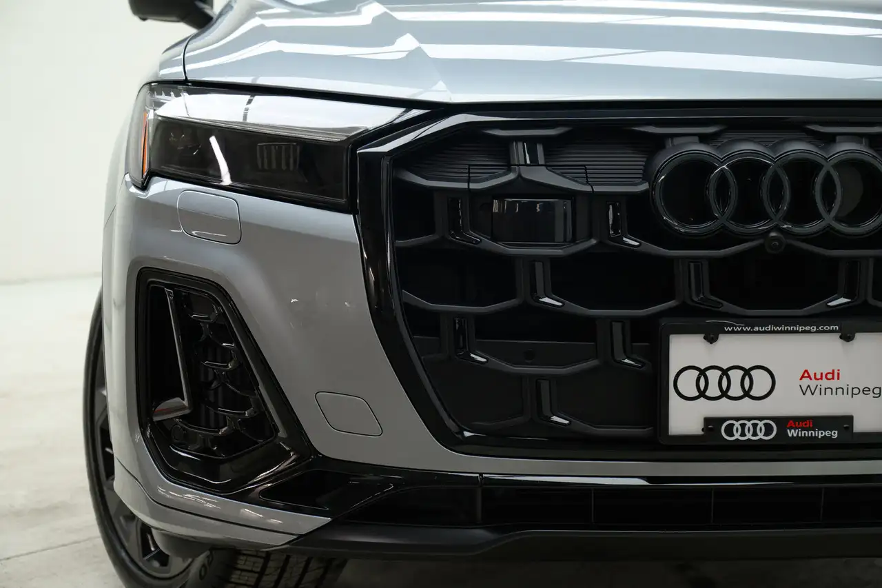 Audi Q7 снимка Audi Q7