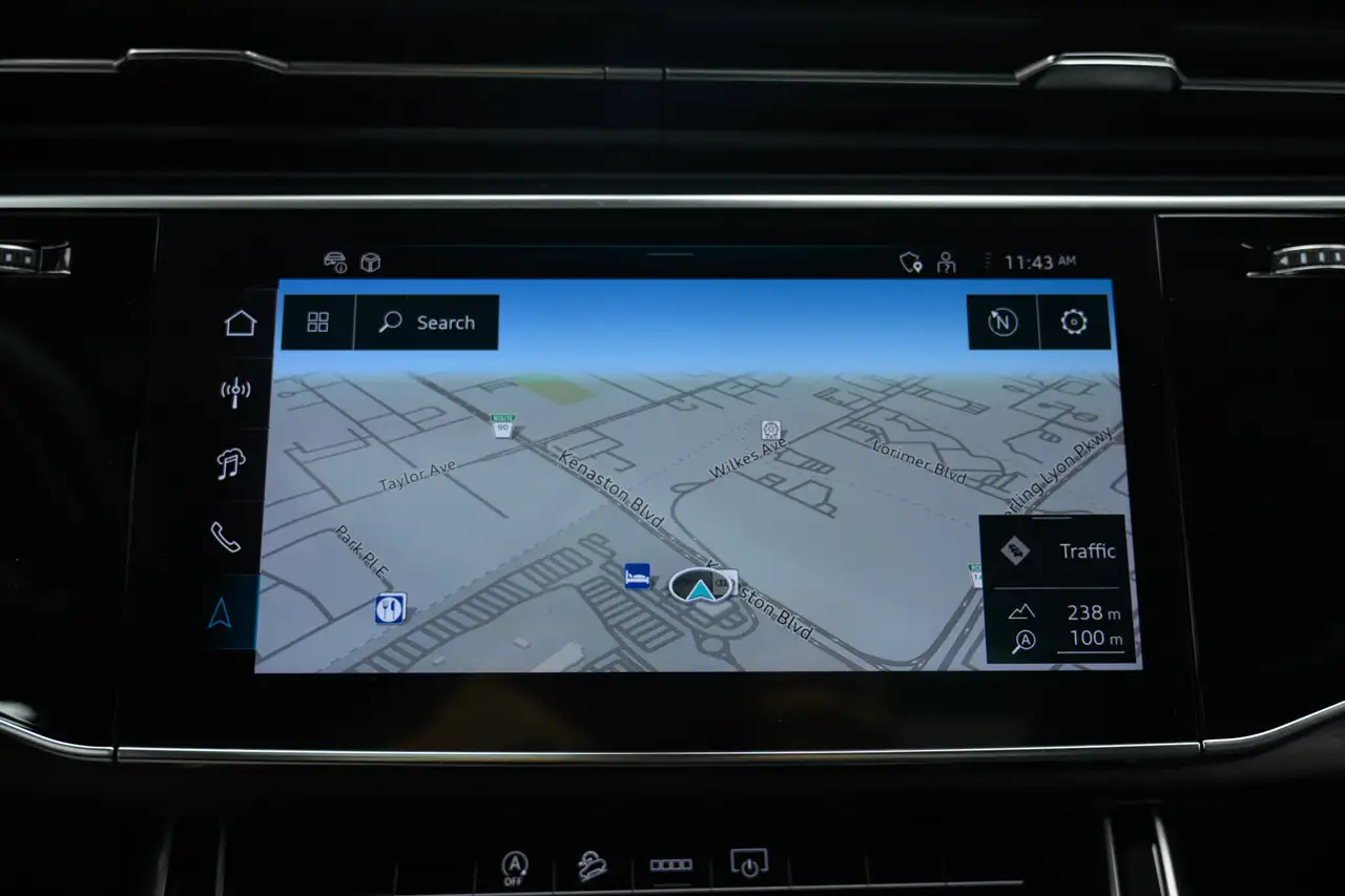 Audi Q7 снимка Audi Q7