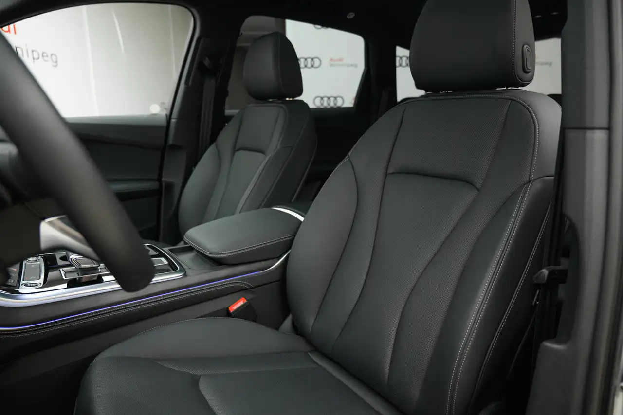 Audi Q7 снимка Audi Q7